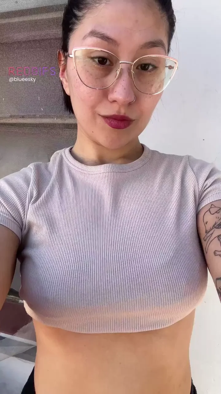 Perky Small Titty Drops with Fresh Air Tease 😍💨