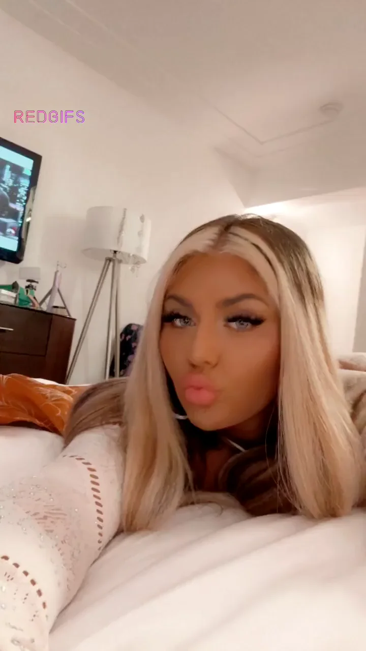 Twerk That Juicy Ass for My Cock Tonight
