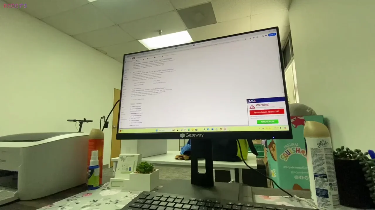 Desk Slut Sucks Cock Under the Table 😈💦