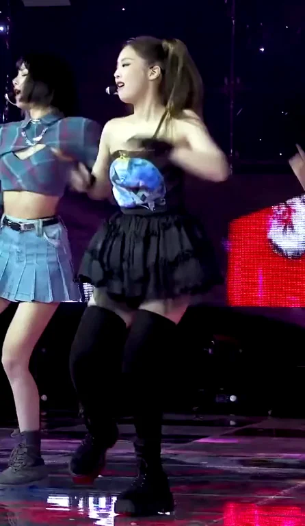 BLACKPINK - Jennie