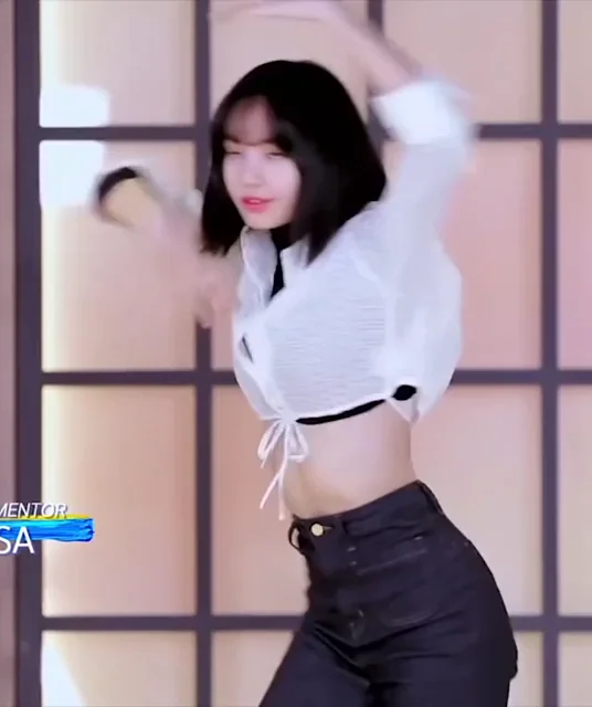 Blackpink - Lisa