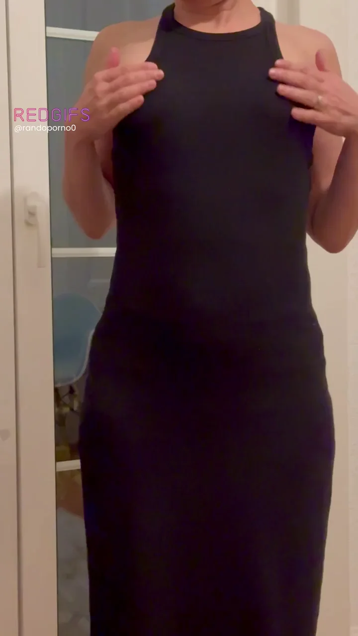 Easy Access Slutty Dress Tit Tease 😈🍒