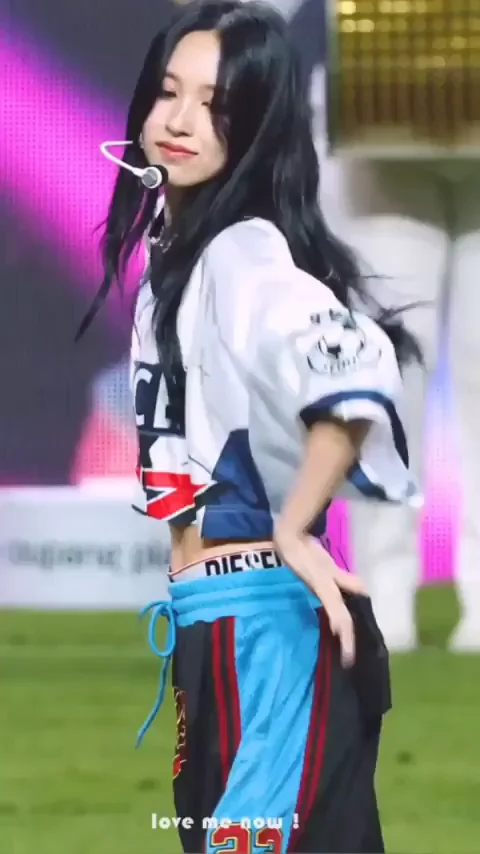 🔥 Mina & Tzuyu's Slutty Kpop Dance Tease 💦