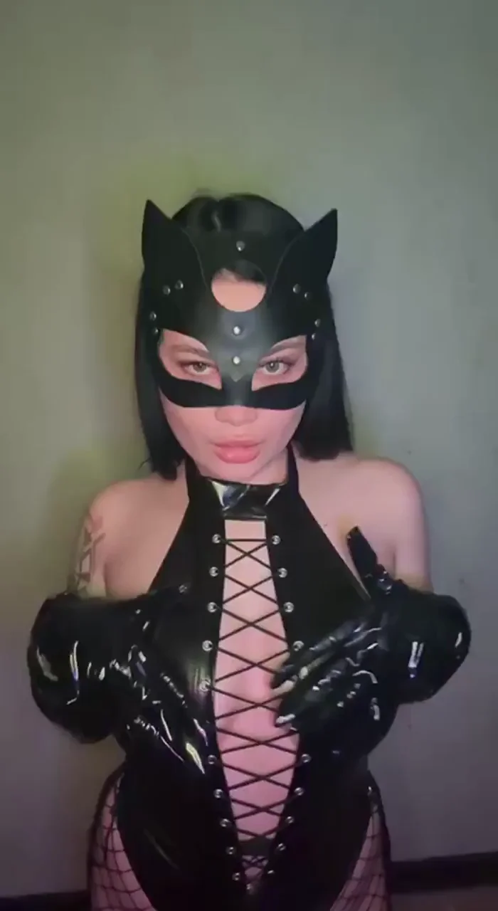 Ready to punish u so hard