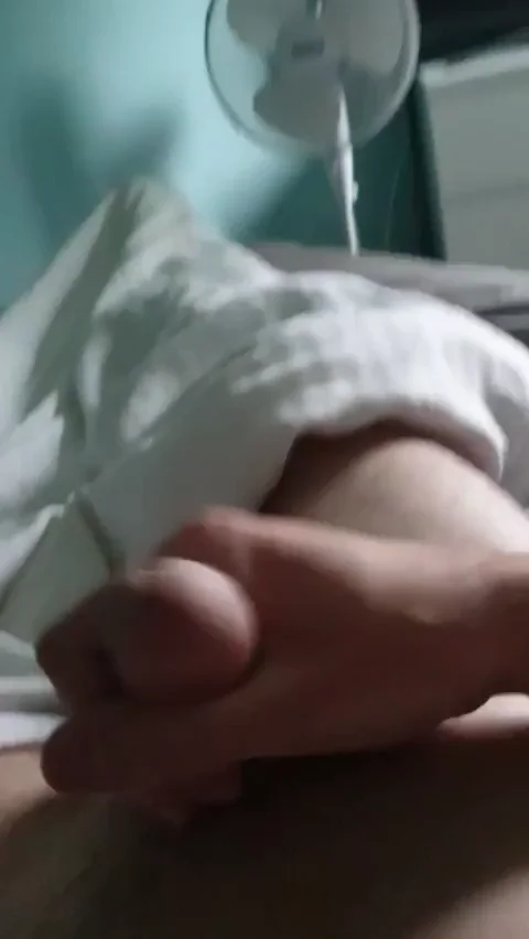 Cum Shot (40M)