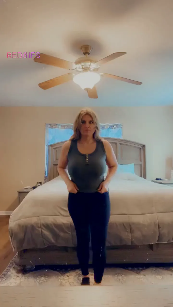 TikThot Tease: Natural Boobs Bouncing in Bedroom Bliss 🥰