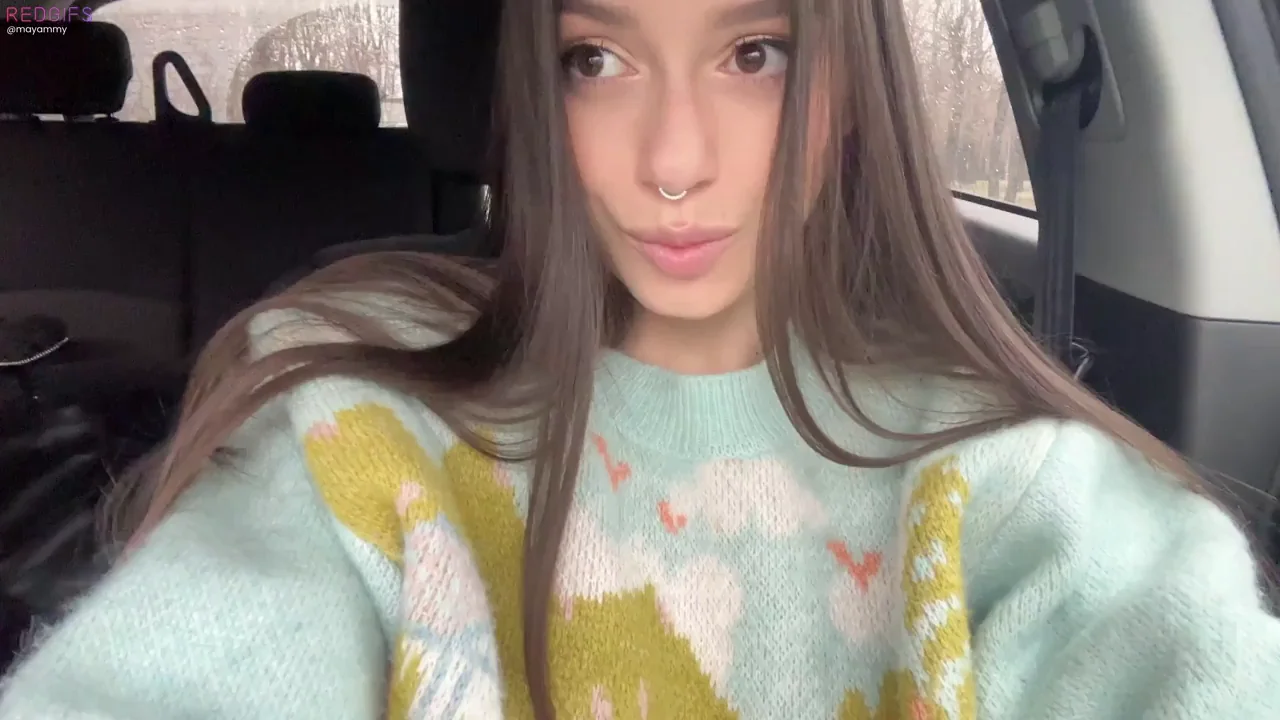 Perky Natural Titties Tease 💦 Guys Love Big Boobs But Watch These Firm Ones Bounce 😍