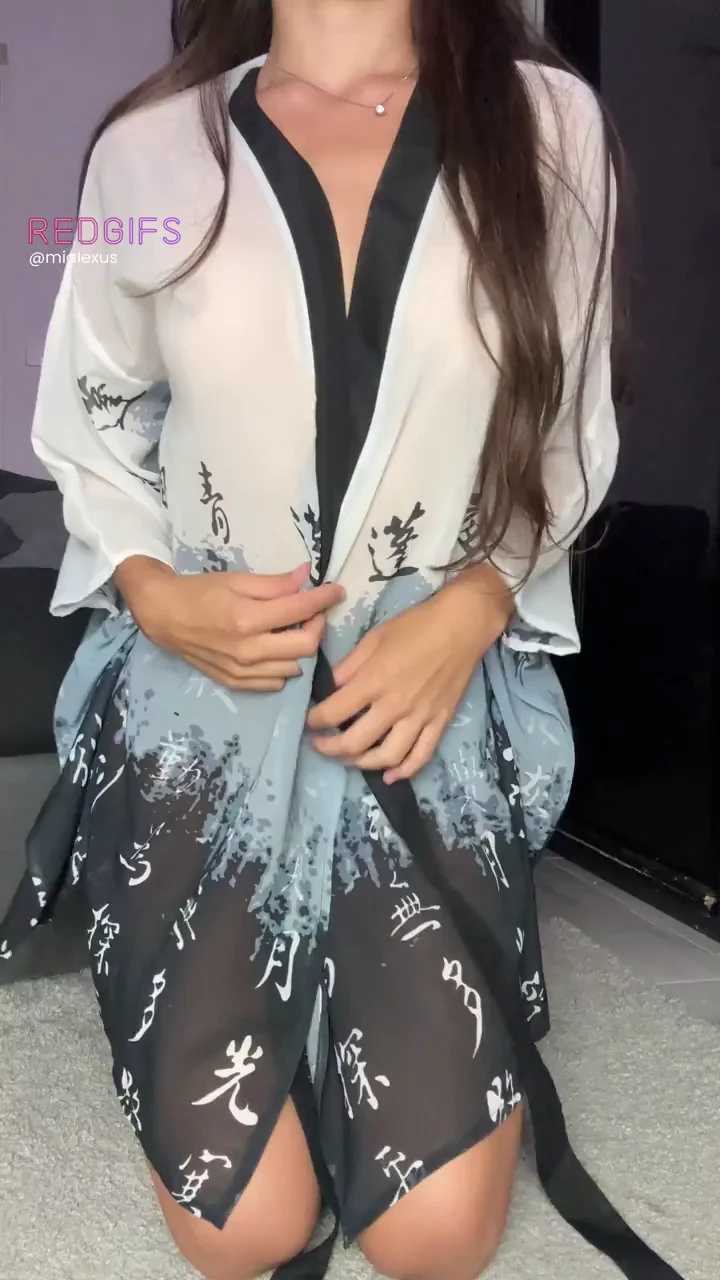 Perfect cloth for an asian girl