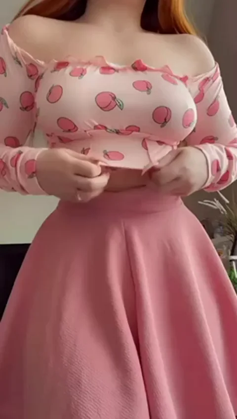 Come have a taste of my ginger peaches