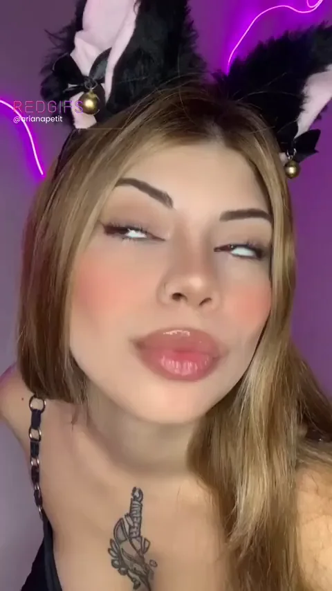 Lets fuck and play games all day... you in?