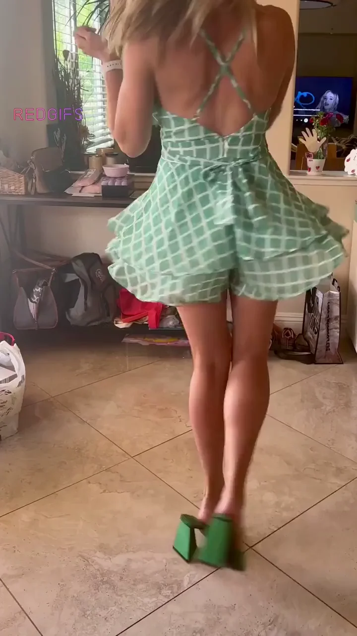 I’m just a girl who loves to twirl [F]