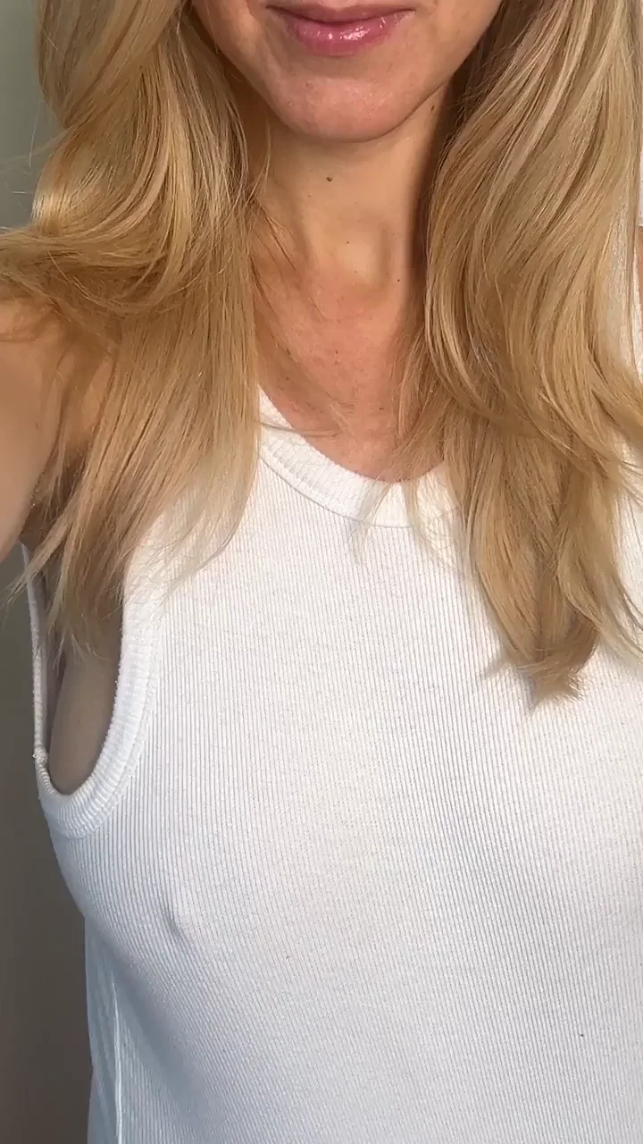 🚨 Raw & Hairy MILF Tease: No Filters, All Bush! 🔥