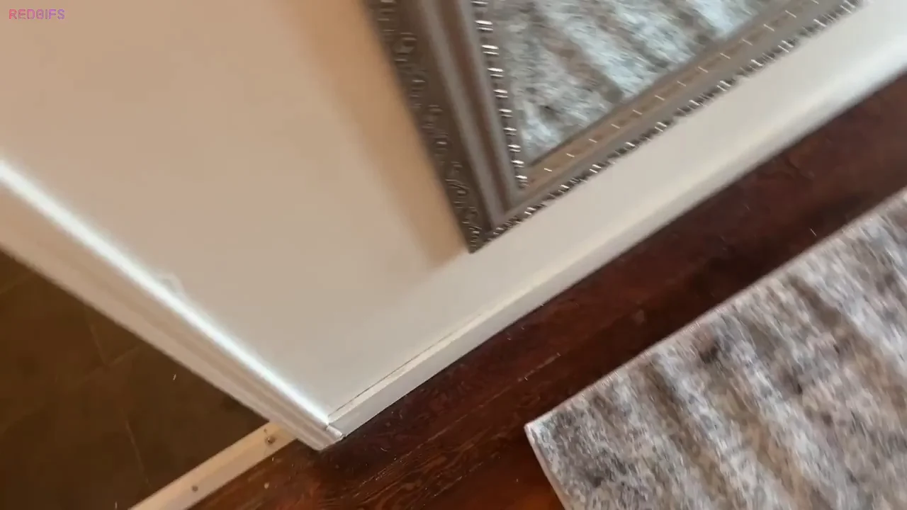 This delivery driver got a package of his own