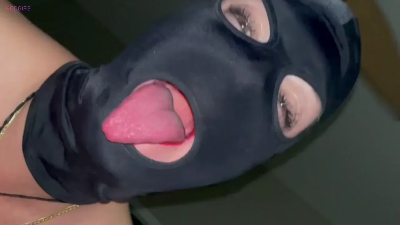 Masking makes me less shy
