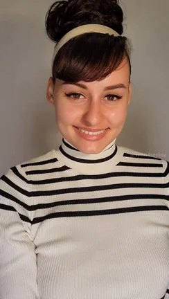 I'm usually bad at irl eye contact so enjoy a virtual version of it