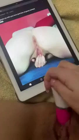 💦 Aimed for My Hole But Cum Leaked All Over My Juicy Ass 😈
