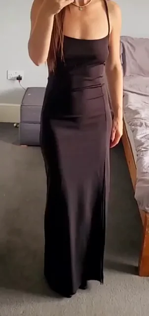 You're never fully dressed without thigh highs 🥰 (38f)