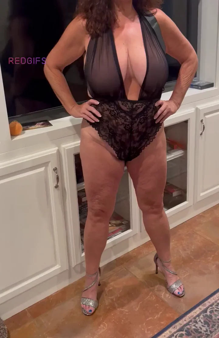 Love my new lingerie! Easy access to show off my tits!