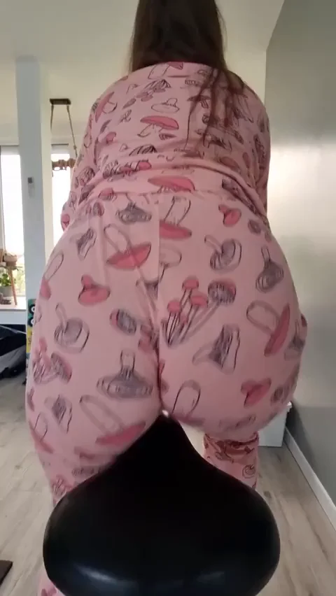 Whootie rides spinner in pyjamas