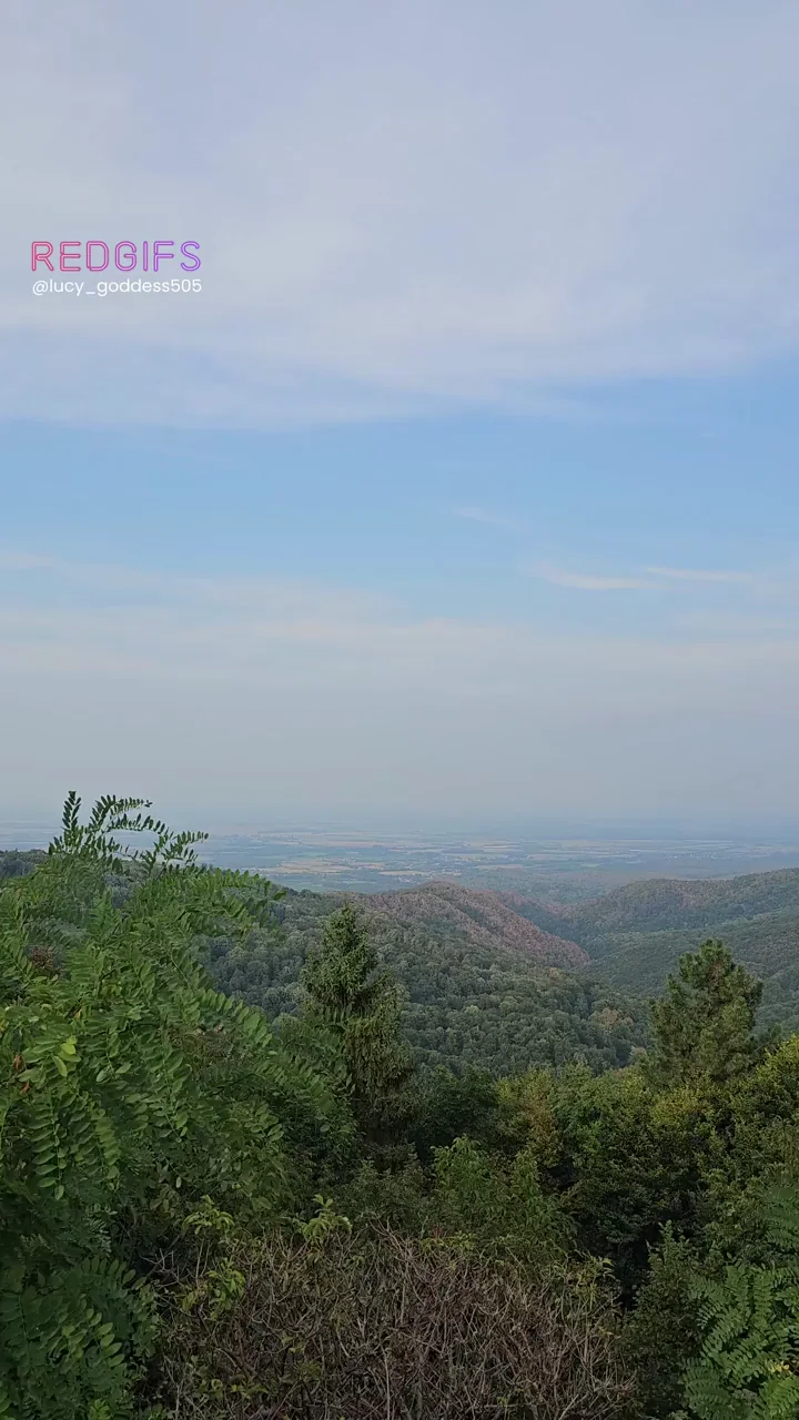 🍆 Epic Cock View from the Cliffside Blowout! 😍