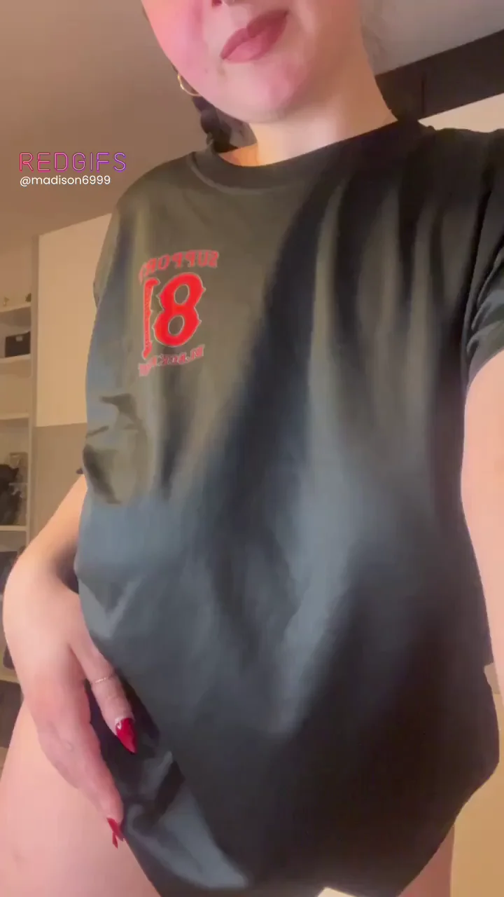 Would it be nice shaking this boobies when I'm on top of you?