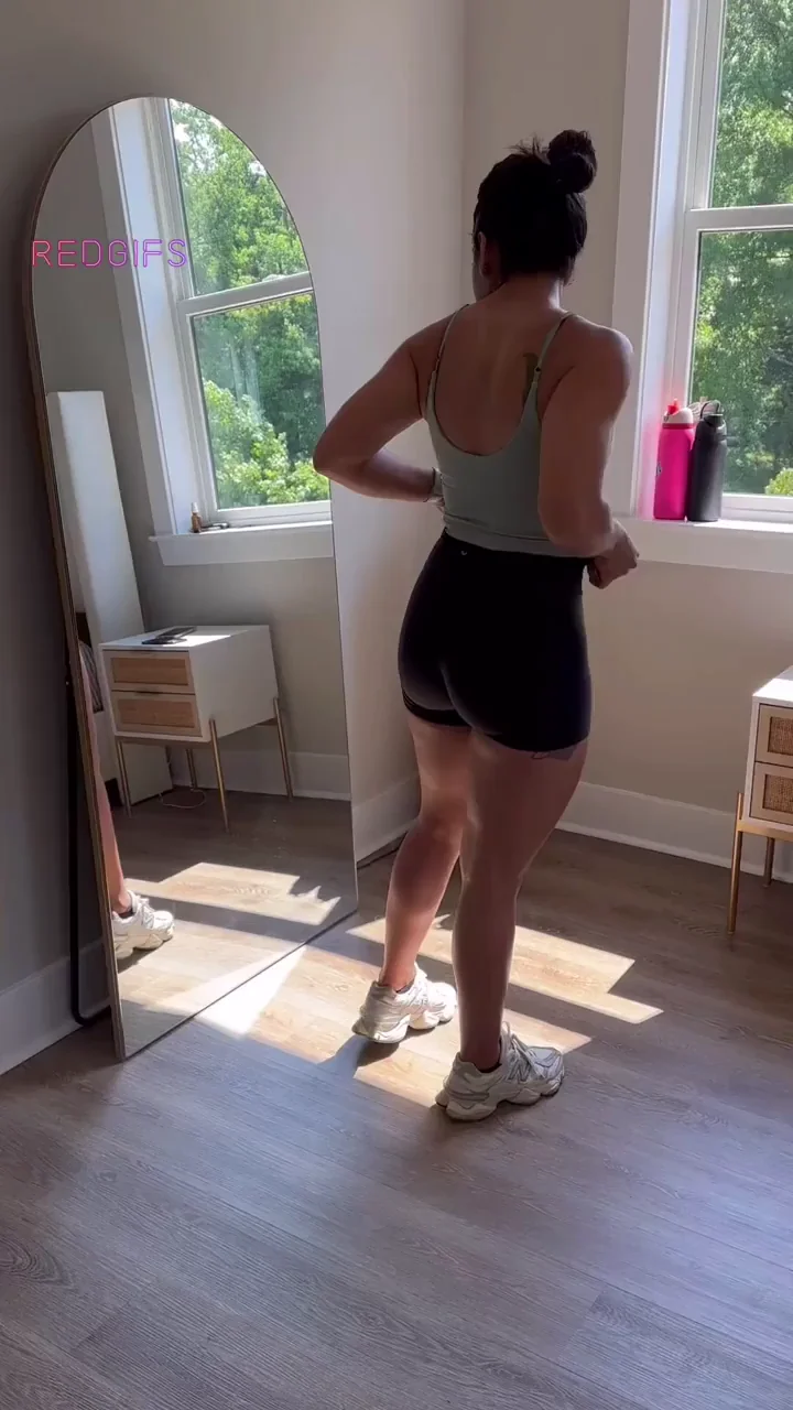 Fit Babe Swallows Dude's Load This Time