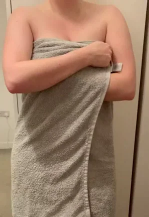 I always get so shy when I’m being filmed ?