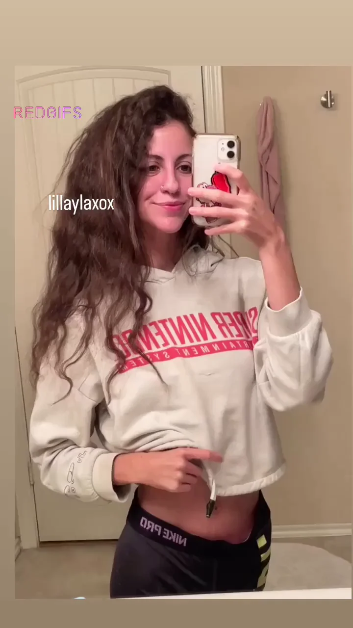 i love showing off my tiny tits