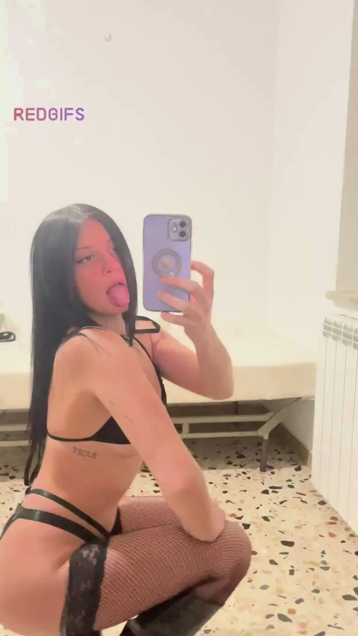 I need your hands on these curves