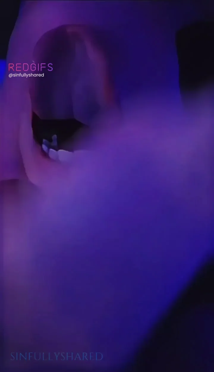 Milking that gorgeous cock and letting him blow his load on my face after using my throat. Can't let a drop go to waste 😈