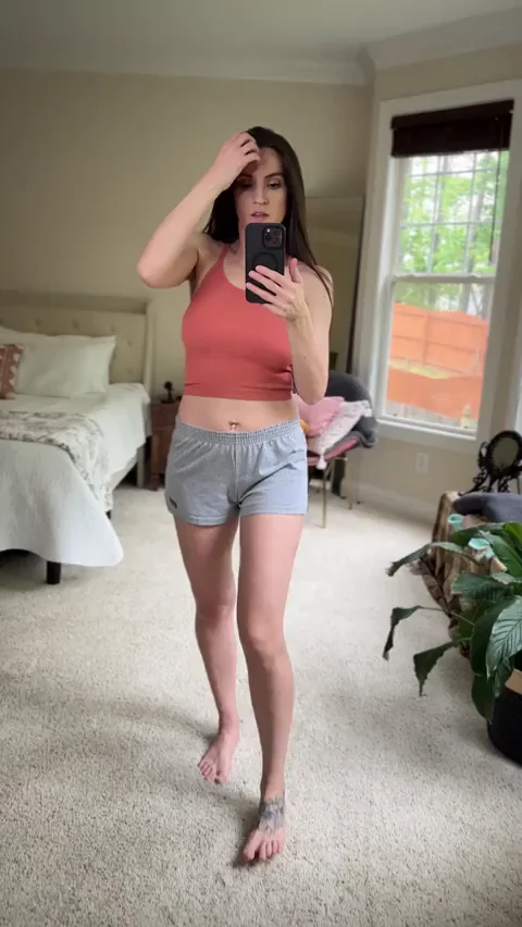 Are MILFs in pajamas a thing here? Asking for a friend.