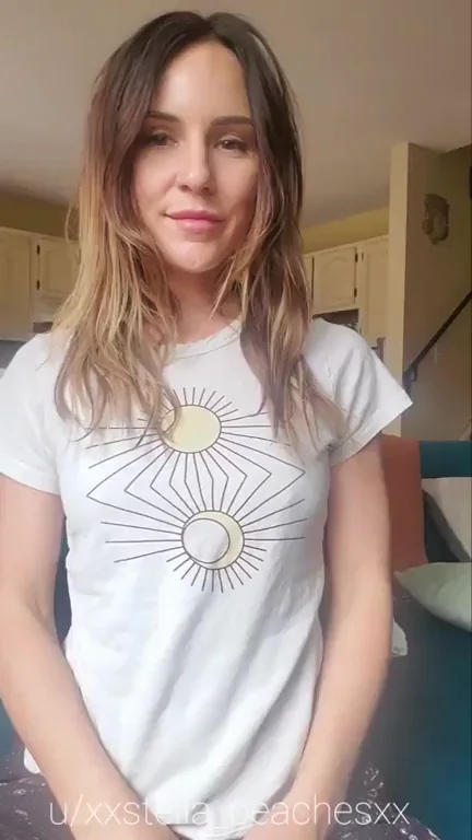 Flashing what's under my every day hippie mom attire...?