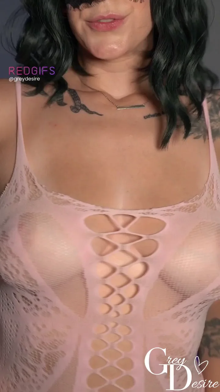 Can you see my nips in this?