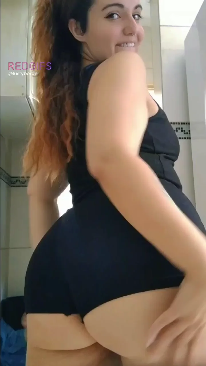 I love teasing you with my big ass