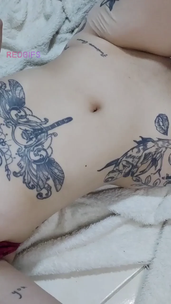 It would be a shame hiding this body!