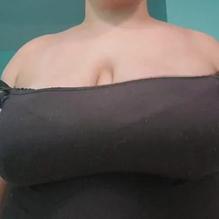 Here's a little Reveal ;) Might find different costumes to wear ~?