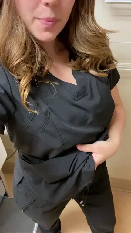 I love flashing tits at work
