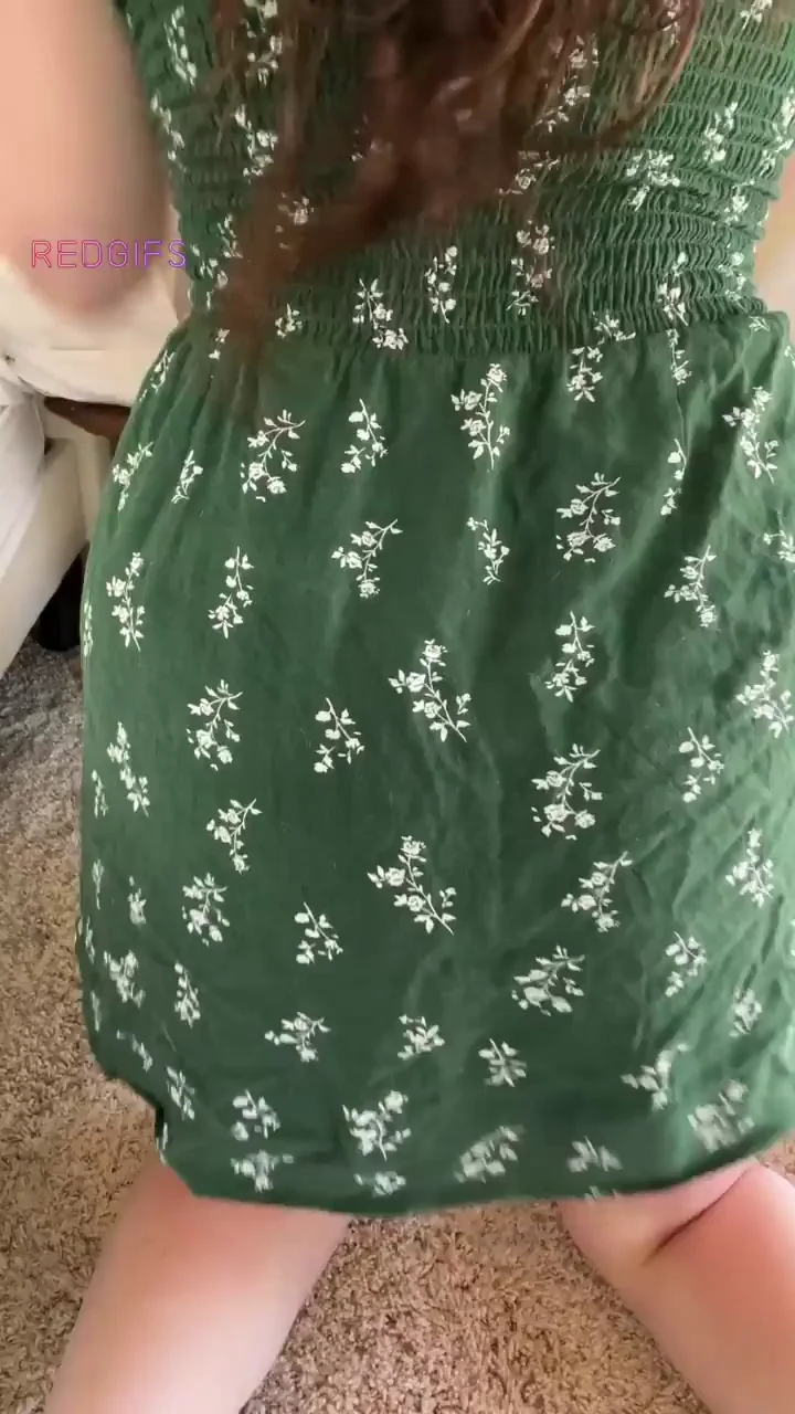 sundresses should be worn without panties right?