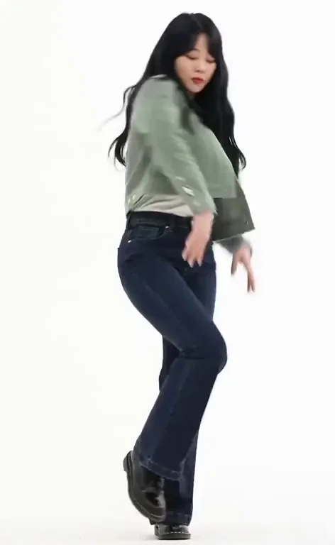 Cherry Bullet - Chaerin