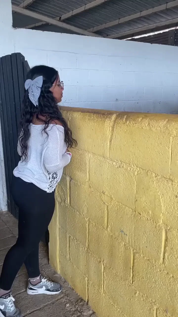 whoever said flashing in public is exciting.. I LOVE YOU doll