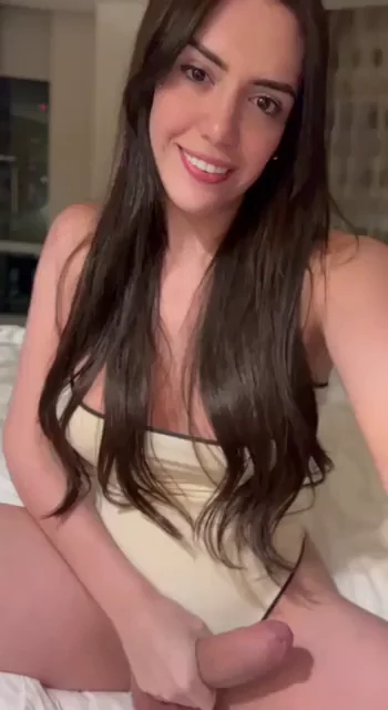 Would you let a transgirl feel you up