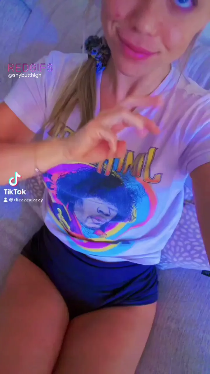 3,2,1… Booty Drop Tease 💦🍑