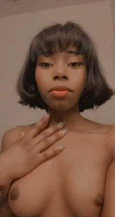 Come through and mouth fuck me ? [F20]