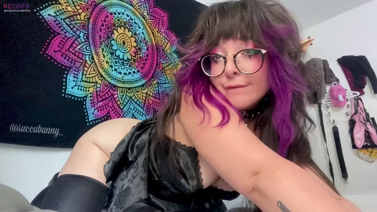 Goth Slut Begs: Use My Tight Pussy Anytime You Want 😈🖤