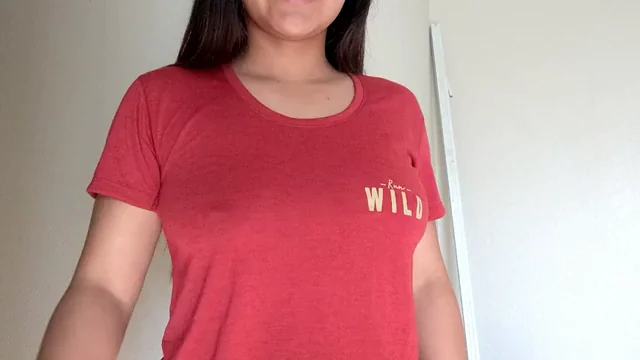 Natural Titties Dropping Outta Red Tee Tease