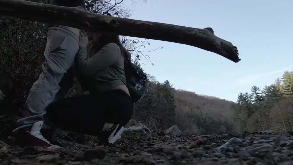 Camping ThroatPie