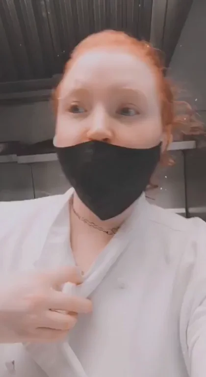 No one ever suspects the Che[f]