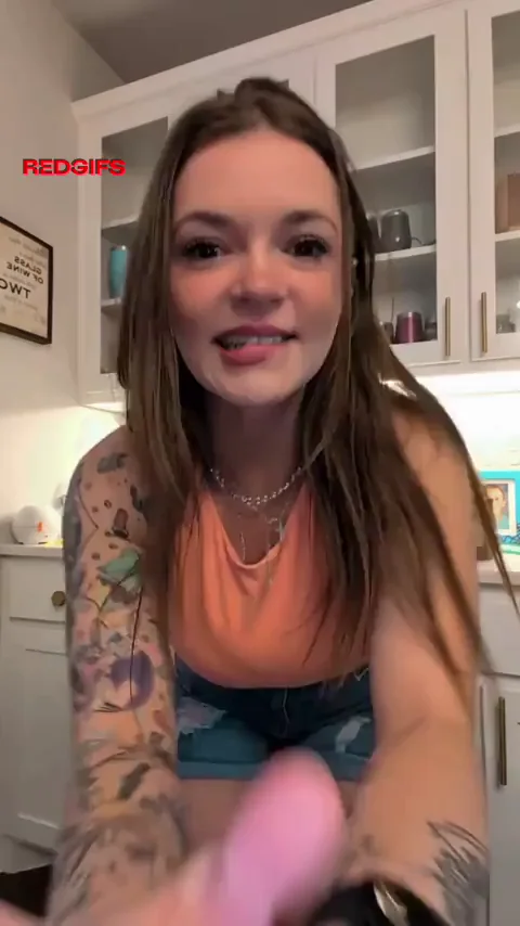 Orange top