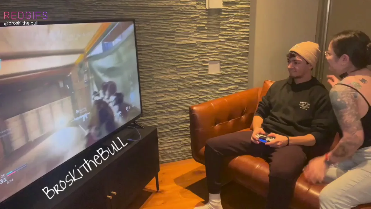Hot Slut Sucks Big Dick While Dude Plays CoD, Totally Ignored