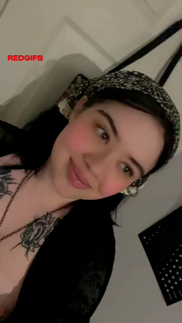 The way I want multiple hands and mouths all over my tits right now